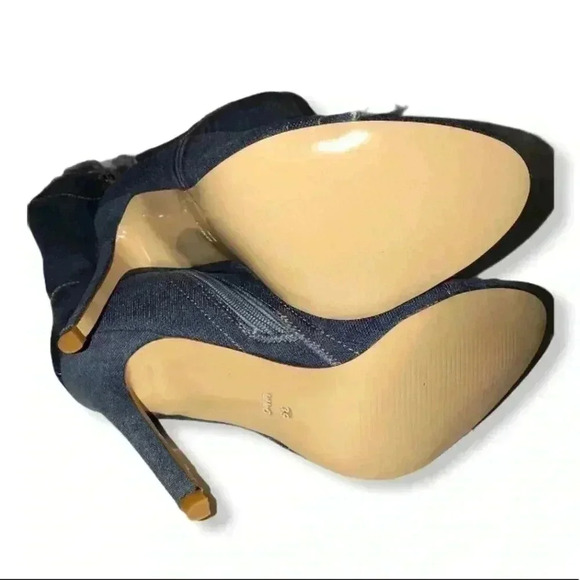 EGO Denim Distressed Stiletto Bootie Size 39 - Picture 5 of 6